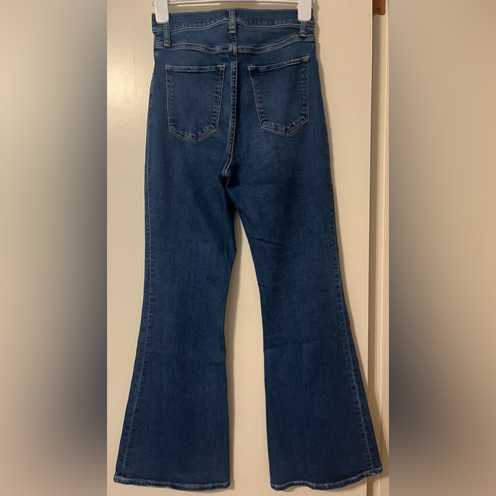 Abercrombie & Fitch Ultra High Rise Flare Curve Love Jeans - Picture 2 of 4